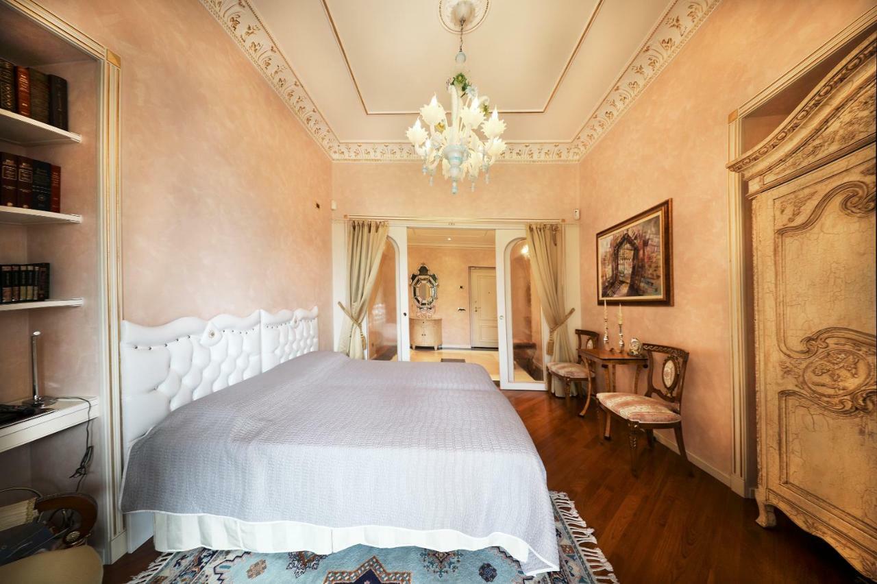 לאליו Villa Castiglioni Luxury Apartment מראה חיצוני תמונה