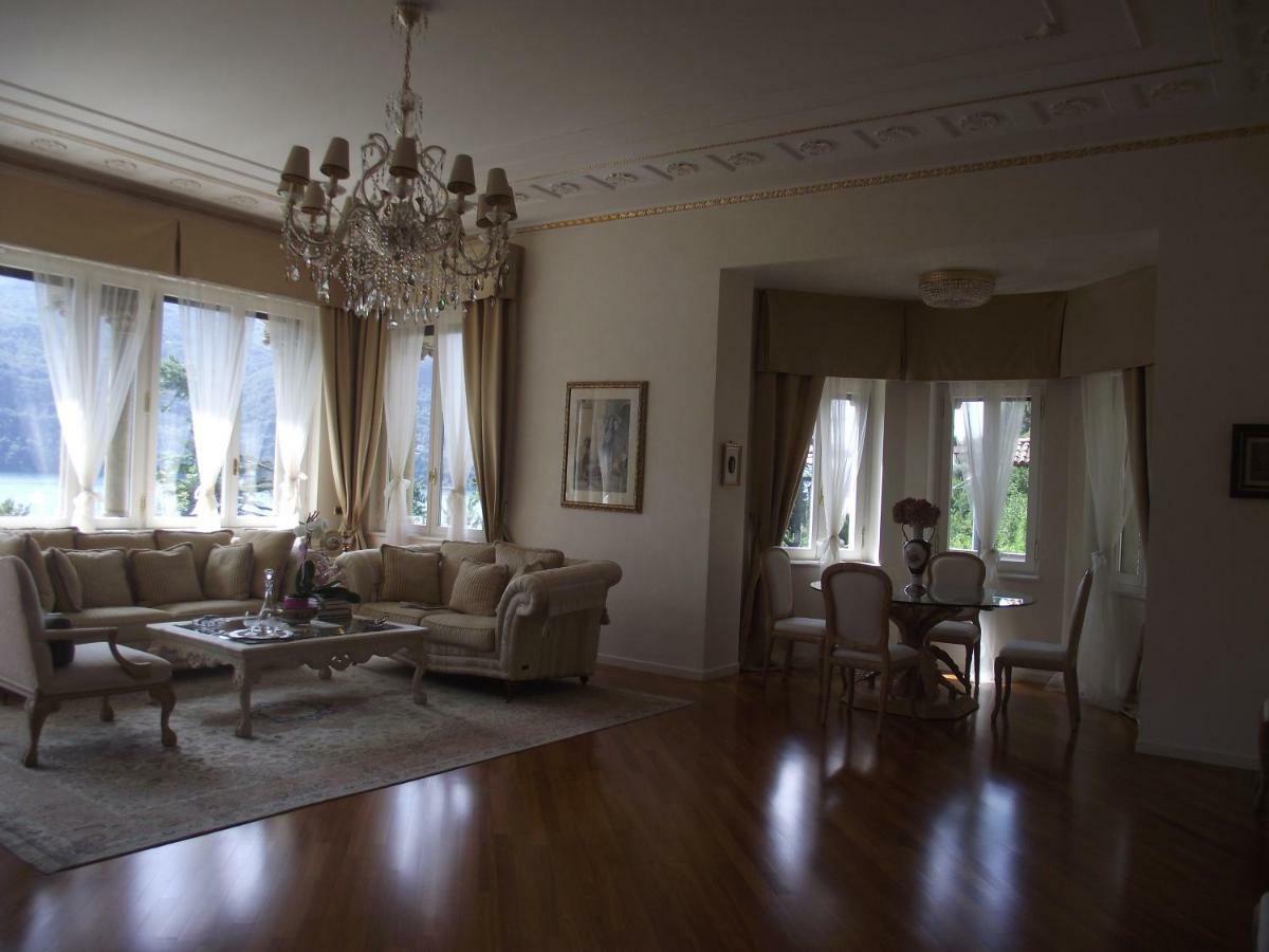 לאליו Villa Castiglioni Luxury Apartment מראה חיצוני תמונה